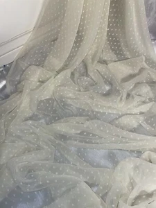 1 mtr cream dot dobby chiffon dress fabric...45” wide (114cm) - Picture 1 of 7