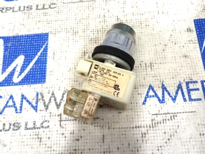 Square D 9001 KM1 Ser. H Green Illuminated Push Button Module 110/120V Lamp - Image 1 of 4