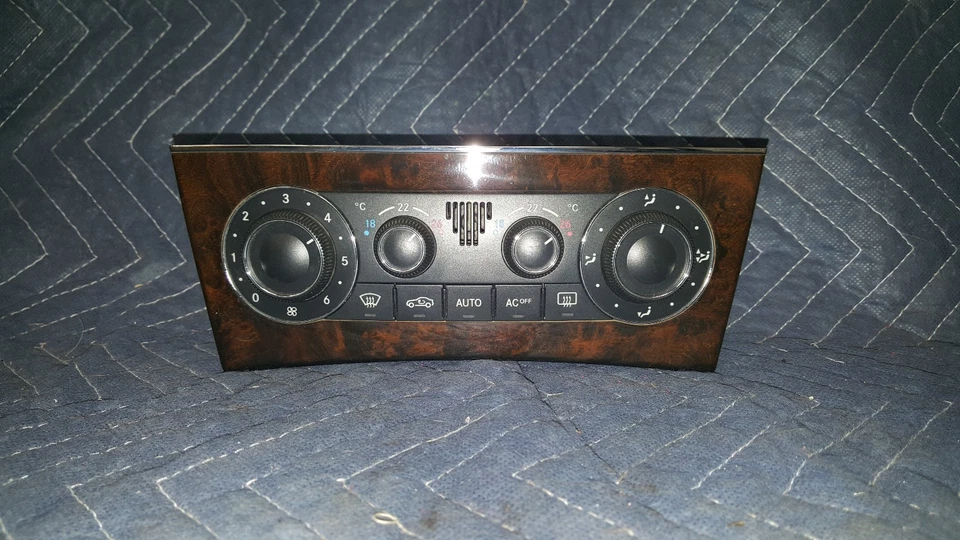 02 03 04 05 Controles Calefactores Originales Mercedes Benz C230 C240 C320 Clase C Foto 1 de 3