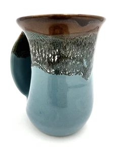 Neher Keramik Linkshänder Becher blau braun Glasur 2015 Handwärmer Tasse signiert - Bild 1 von 4
