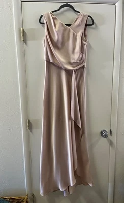 Vestido de dama de honor color champán/ostra BHLDN talla 10 Foto 1 de 4