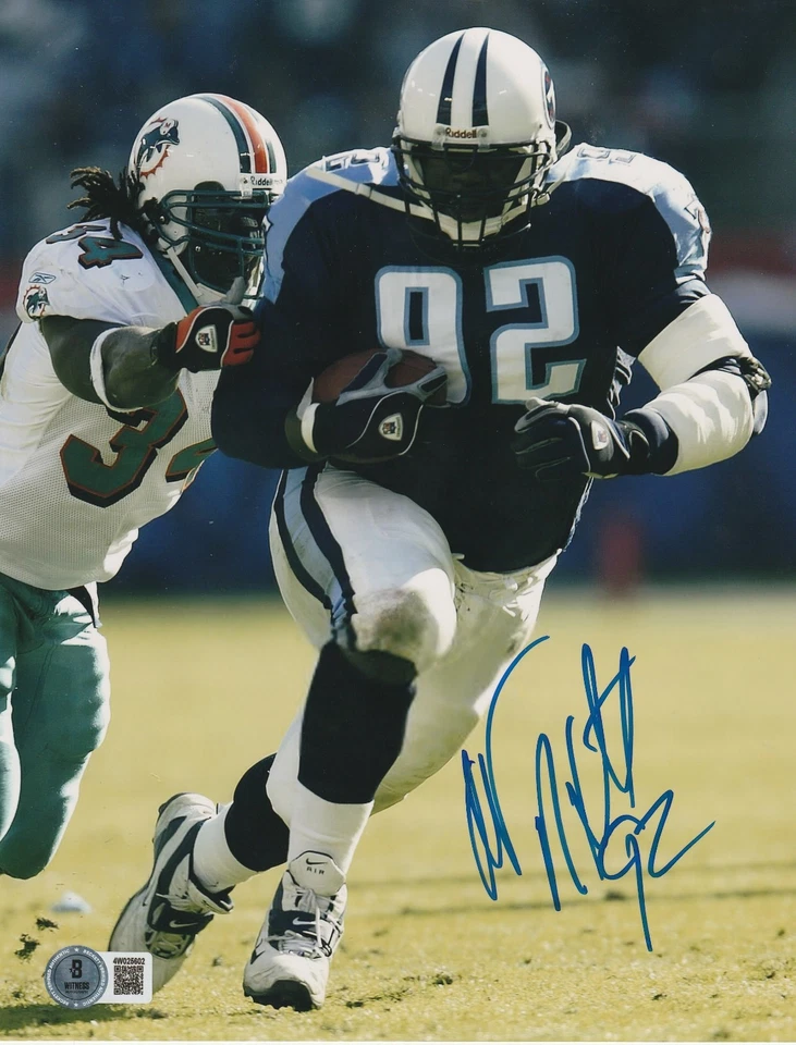 ALBERT HAYNESWORTH  TENNESSEE TITANS BECKETT AUTHENTICATED  ACTION SIGNED 8x10 - Image 1 of 1