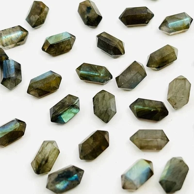 [ATACADO] PEDRA PRECIOSA SOLTA LABRADORITA NATURAL DUPLA TERMINAÇÃO ESCULPIDA - Imagem 1 de 4