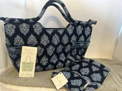 Vera Bradley Quilted Blue White Tote Bag in Retired Calypso Navy Blue Cotton Set - Image 1 of 4