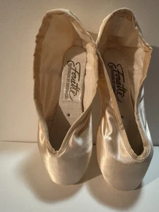 Brand new! Grishko Fouetté Pointe Shoes Size 4.5 XX H - Picture 1 of 8