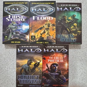 Halo Boxed Set: Contact Harvest/The Cole Protocol/Ghosts of Onyx, + 2 others - Picture 1 of 13