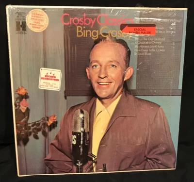 Crosby Classics Bing Crosby HS 11313 LP is in VG+ to Excellent. Jacket Near Mint - Image 1 of 4