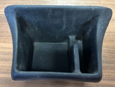 Chevrolet HHR 2008-2011 consola central contenedor de goma almacenamiento cubby 1588645 Foto 1 de 4