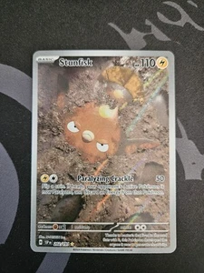 Stunfisk 202/191 Sv08: Surging Sparks Illustration Rare Holo NM - Picture 1 of 6
