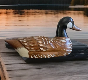 Señuelo de madera maciza hecho a mano Canadian Goose 14,5" de colección | Decoración de cueva/cabina para hombre - Imagen 1 de 10