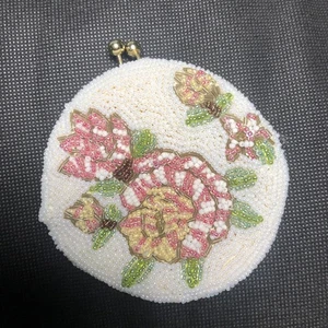 VTG Beaded Round Change Purse Cottagecore Floral Good Condition *READ* - Picture 1 of 9