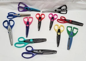 Lot of 12 Paper Edgers Scissors Fiskars Provo Craft for Scrapbooking Crafts - Picture 1 of 9