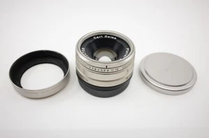 Carl Zeiss Planar 35mm f/2 Lens w/ Contax G Mount #8024758 - Picture 1 of 10