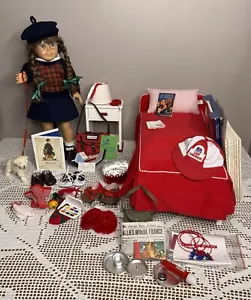 Pleasant Company American Girl Doll ‘91-‘92 Molly McIntire Collection Bed+Accs. - Picture 1 of 18