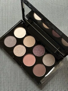 W7 Metropolitan Eyeshadow Palette DISC - Picture 1 of 6