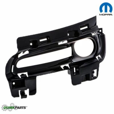 Jeep Grand Cherokee SRT 2014-2017 pasajero delantero derecho luz antiniebla bisel Foto 1 de 4