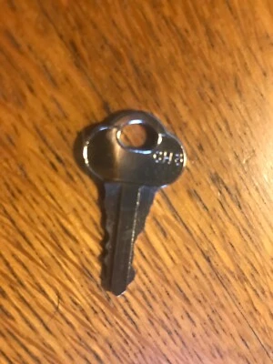 SEEBURG KD  , L101, 161  AND 201   JUKEBOX KEY   . NUMBER F313. - Image 1 of 2