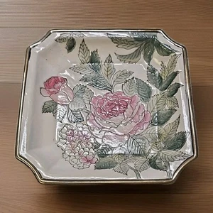 Vintage Macau Roses Porcelain Chinoiserie Decorative Plate Hand Painted 8in  - Picture 1 of 7