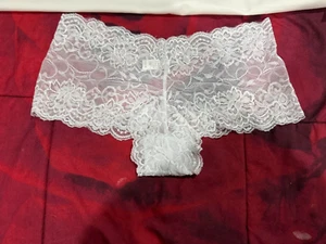Boyshorts panty for women Sz L White Lace Waist Low Rise Floral Panties - Picture 1 of 3