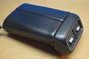 2021 W167 MERCEDES BENZ GLE63 AMG CENTER CONSOLE ARM REST AIR VENT ASSEMBLY 2 - Picture 1 of 8
