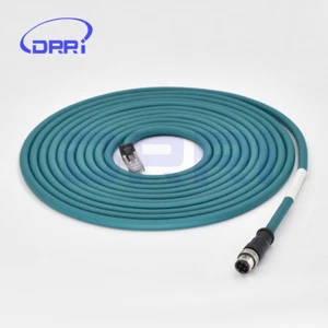 Cable CAT6 blindado M12 con código D de 4 pines macho a RJ45 Ethernet de alta flexibilidad - Imagen 1 de 3