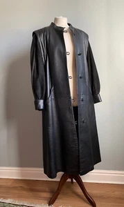 TRINCHERA DE CUERO STEAMPUNK VINTAGE 16 14 militar larga maxi gótica NUEVA OLA - Imagen 1 de 22