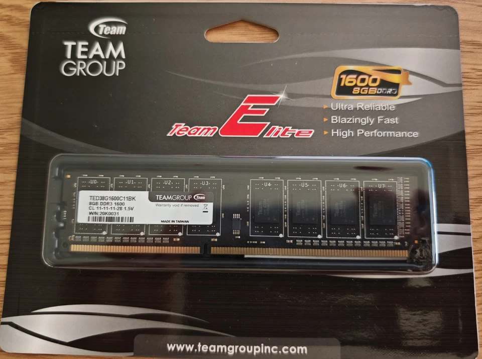 8GB Team Group TED38G1600C11BK PC3-12800U DDR3 2Rx8 Non-ECC Computer Memory RAM - Image 1 of 1
