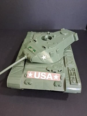 Vintage Tank 7520 Processed Plastics Made in USA - Image 1 of 4