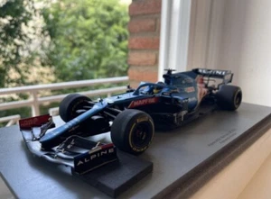coches 1/18 - Imagen 1 de 6