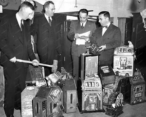 Slot Machines Confiscated & Counted for Destruction 8x10 Reprint Of Old Photo - Picture 1 of 1