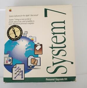 Apple System 7 Personal Upgrade Kit Software & Manuals + Hypercard 1991 M8220LLB