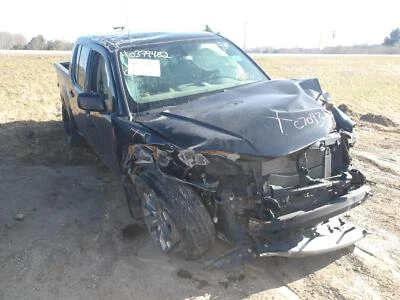 Б/у переднее центральное внутреннее зеркало заднего вида подходит: 2020 Nissan Frontier с автоматом - Изображение 1 из 4