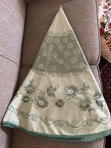 Poupees Yolande Green Floral Yellow Large 71”ROUND Tablecloth France Jacquard - Picture 1 of 9