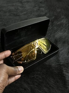 Versace Mirror Shades - Picture 1 of 5