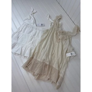 NWT American Eagle White Tiered Cami Top & V-Neck Swing Tank Bundle of 2 Size M - Picture 1 of 6