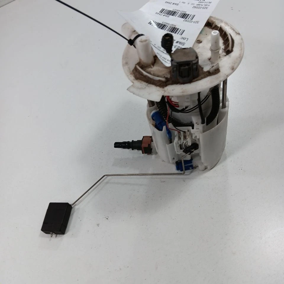 Conjunto de bomba de combustible de gasolina montada en tanque 3,5 L 13-19 Ford Explorer Foto 1 de 4