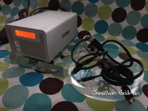 CalDigit VR 8TB 8-Terabyte Dual-Bay RAID Drive Mac PC FW800 USB 2.0 eSATA RARE - Picture 1 of 10