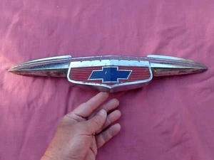 1951 Chevy hood ornament, nice! - Picture 1 of 9
