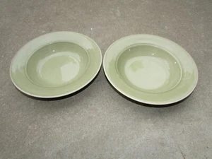Set Of 2 Green William -Sonoma Portugal Pasta Bowls 2” Deep 10” Diameter - Picture 1 of 13