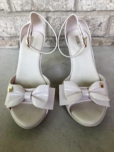 Melissa Brand Rubber Wedge Heels Sandals Oatmeal Color Ankle Strap Bow Size 9 - Picture 1 of 5