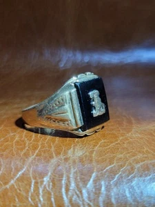 Antique 10kt Yellow Gold & Onyx Initial “L” Signet Ring Size 9.5 - Picture 1 of 11