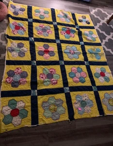 Vintage Cutter Quilt Machine Stitched Hand Quilted 63"x76" AS IS - LOT89-28 - Picture 1 of 4