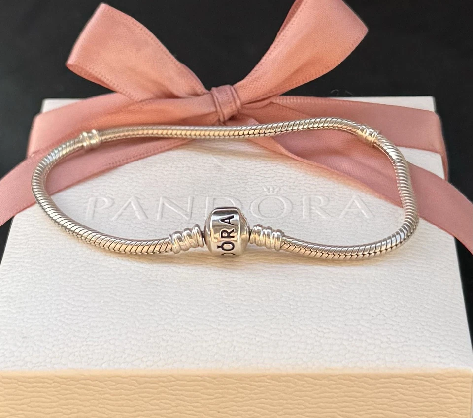 Original Pandora Moments Armband silber 925, 18 cm #590702HV - Bild 1 von 1