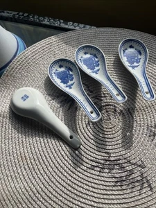 4 of Vintage Chinese Porcelain Blue & White Spoons, - Picture 1 of 5