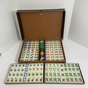 Vintage Chinese Mahjong Set 144 Bakelite Resin Tiles Complete w/ Case Dice Chips - Picture 1 of 5
