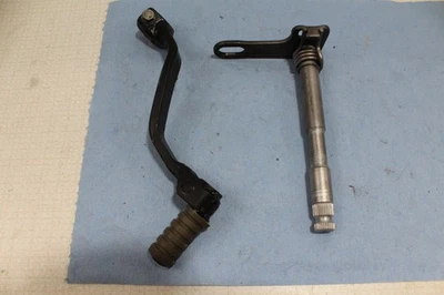 98 HONDA CR250R ПЕРЕКЛЮЧАТЕЛЬ ПЕРЕДАЧ ВАЛ и рычаг 24610-KZ3-890 - Изображение 1 из 4