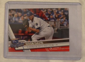 2017 Topps Mini on Demand #225 Wade Davis Red Parallel 2/5 Kansas City Royals - Picture 1 of 2
