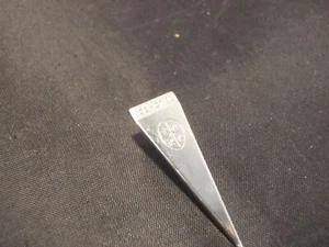 Ice Hotel Sweden original Pinback pin badge Swedish - Picture 1 of 2