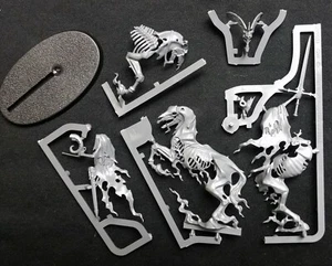 Knight of Shrouds on Ethereal Steed Nighthaunt Court Soul Warhammer Age Sigmar - Picture 1 of 1