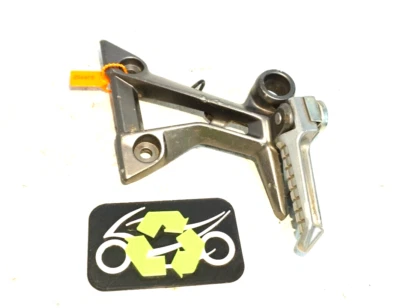 2013 - 17 KAWASAKI NINJA 300 EX300 RIGHT REAR FOOT PEG  35063-0842 254975 OEM - Image 1 of 4
